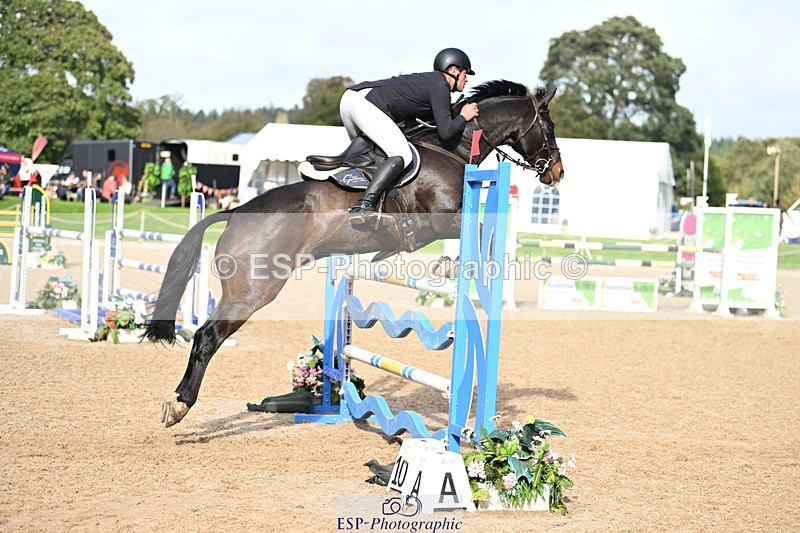 241025-124602-07733 - 226-Matteo.Gallucci-CASTLERICHMOND.WILLIAM