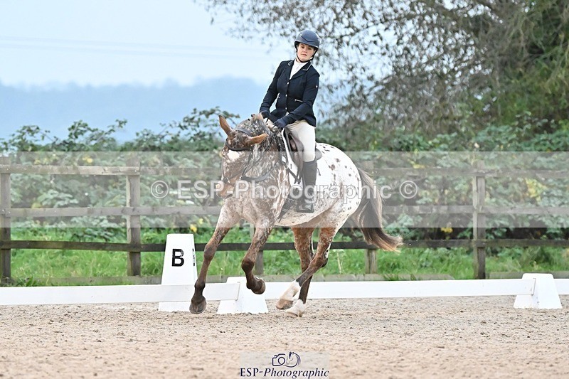241103-160143-03298 - Novice 1 - 14.44 to 16.08