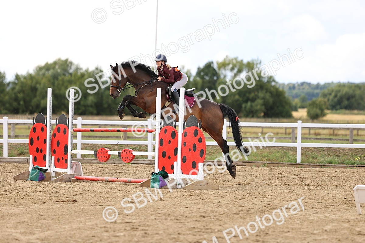 SBM_027037 - Class 13 - Senior Newcomers - 1.10m