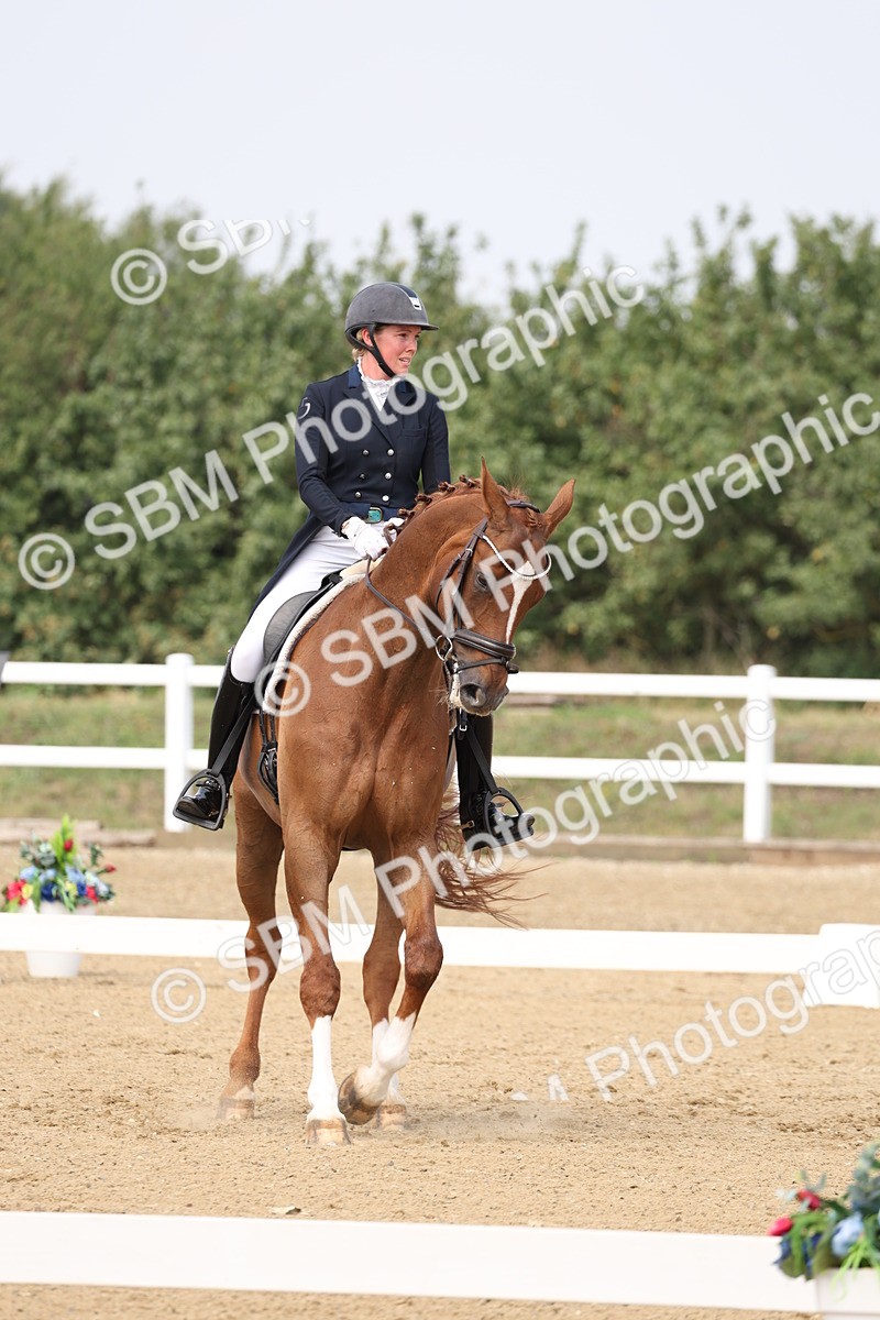 SBM_007209 - Class 9 - FEI INT I - 13.37-14.33