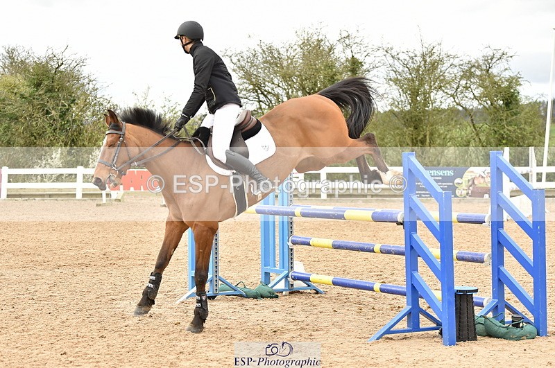 240403A-140952-00722 - Cls 4 Newcomers and 1.10m Open