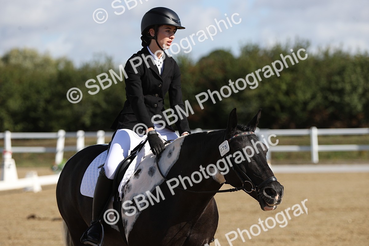 SBM_001168 - Class 2 - Intro 4 Champs - 9.44-10.38