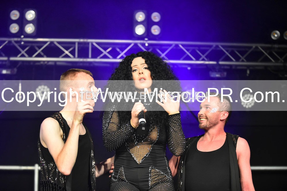 SH4_6897 - The Cher Experience