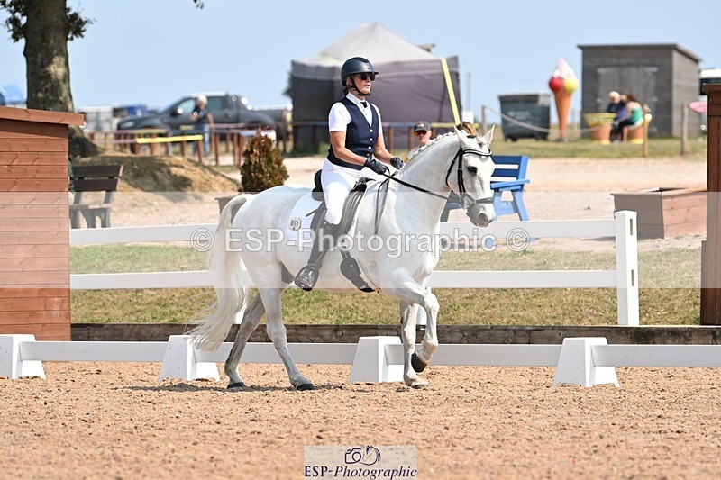 250816-124137-04532 - 061-Lyn.MillerRunnymead.Diamond