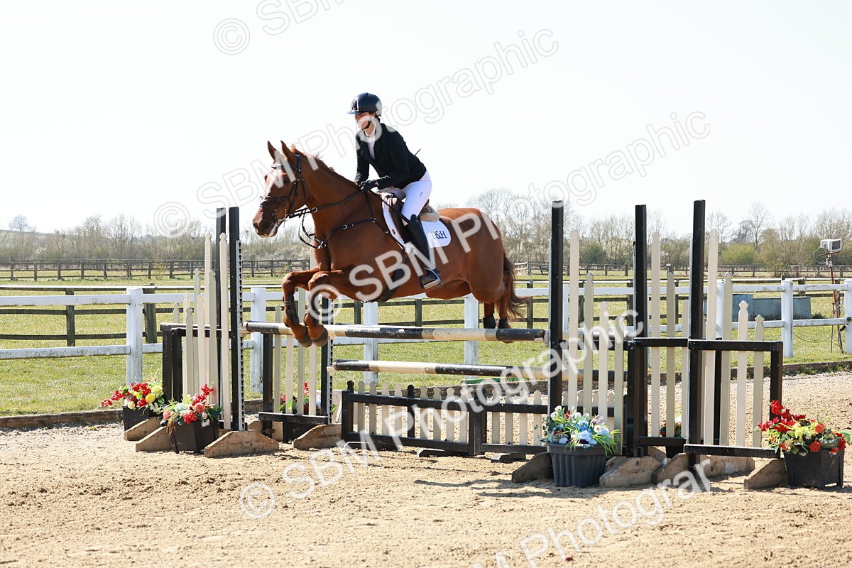 SBM_004522 - Class 17 - Senior Newcomers - 1.10m