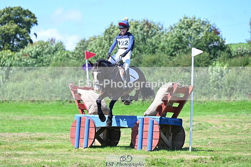 240811A-123750-03610 - 122-