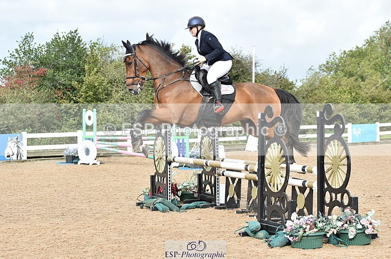 231013A-111838-01451 - Cls 1 85cm Amateur Quali