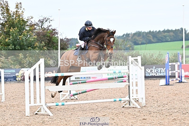251015-151607-00867 - Cls 6 Foxhunter and 1.20m Open