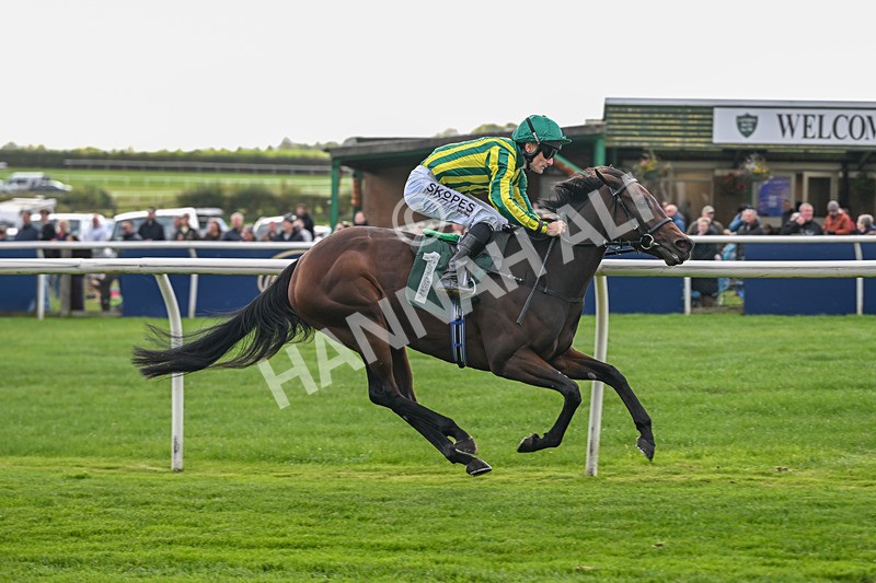 171026-Race 2-Inkberrow-4950 - Race 2 1.35pm Every Race Live On Racing TV Novice Stakes