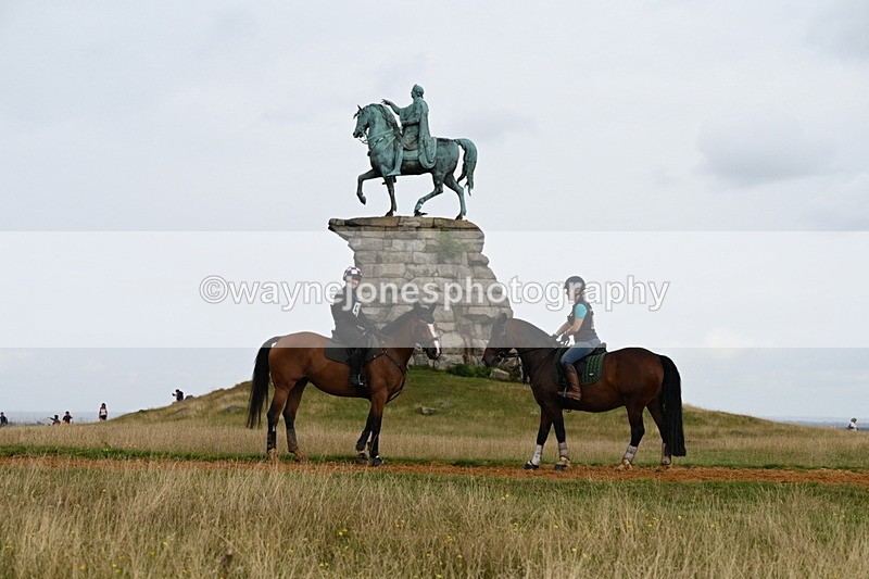 DSC_8188 - Time at Statue 13:52 to 14:33