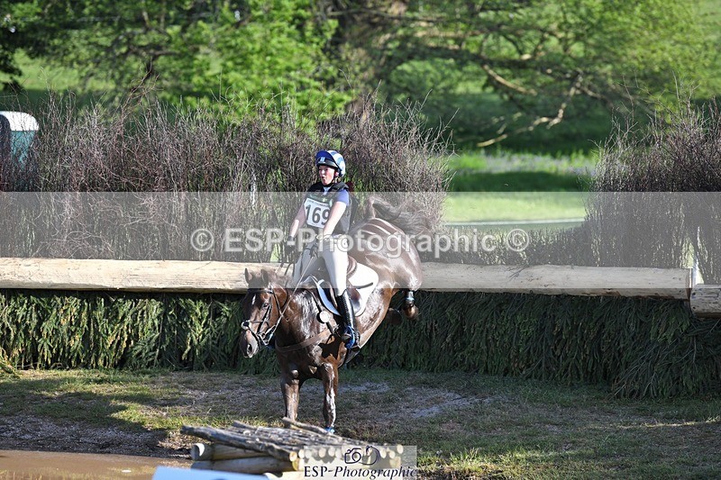 230527-180418-14047 - 169-DHI_HOUDINI-Sophie_Hodgson-XC