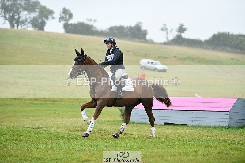 250830-125248-02899 - B-064-Amy.Tough