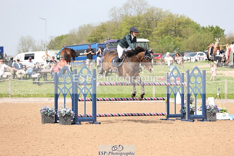 240511A-142820-14306 - Cls 36 National 1.30m Open