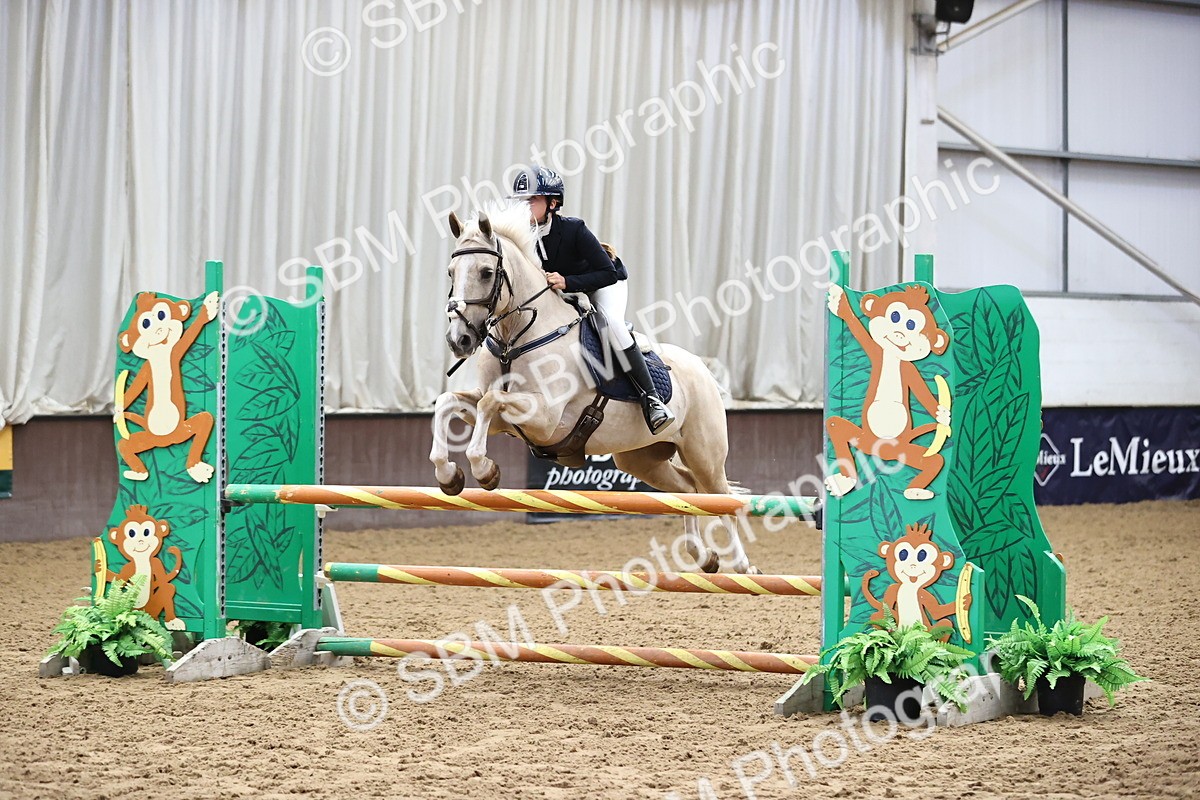 SBM_003507 - Class 11 - Springboard 128cm 138cm Restricted 85cm 95cm