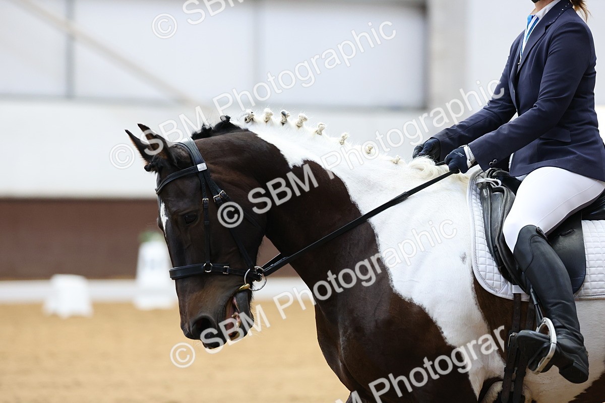 SBM_015878 - Class 15 - Novice FSM - 9.50 - 11.10