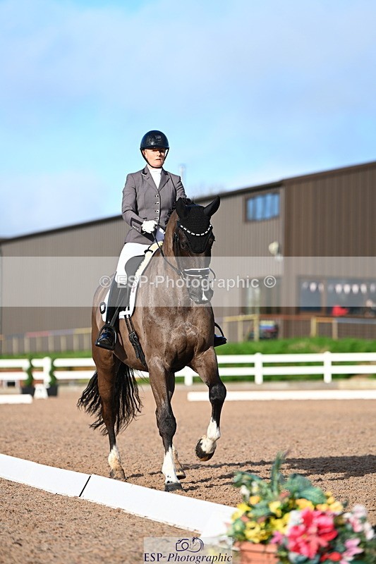 240218A-152905-09106 - 243-Lucy.Baker-Last.Dancer