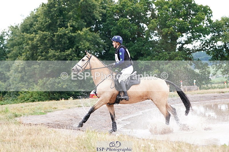 250802A-135122-04870 - B-090-Kate.Markham-SEYCHELLES.SILVER