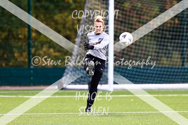 1DX30849 - 2025-10-05 FC Abbey Meads Ladies V Purton  Kingsdown FC Ladies