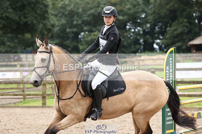 240804-125907-13535 - 521-Lily_Howell-WOODFIELD_GOLD