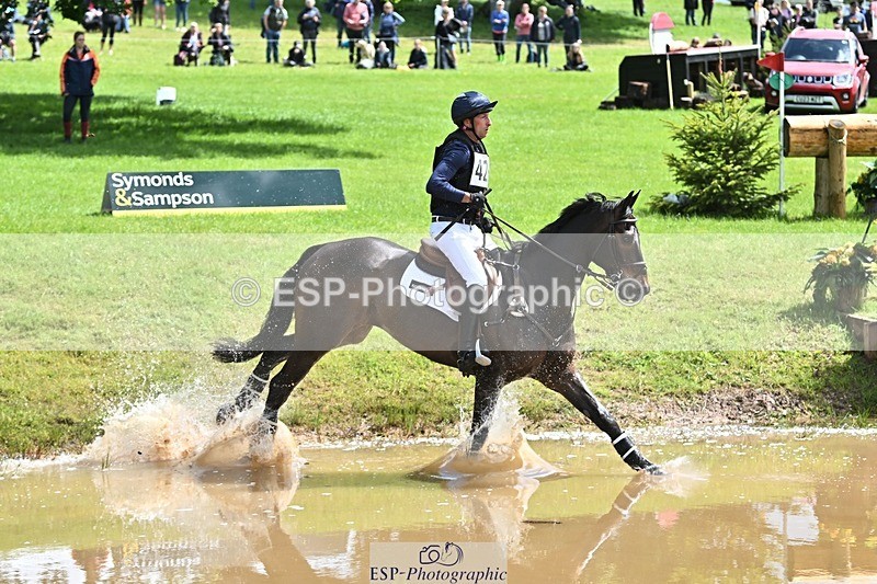 240526-114120-20638 - 426-VISCOUNT_VIKTOR-Tim_Price