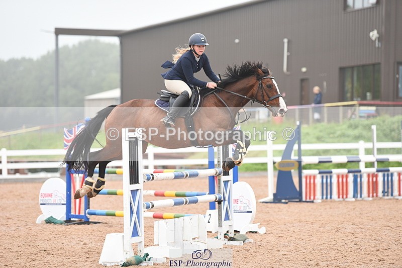 230902A-111400-00544 - Cls 8 1.05m Amateur Quali