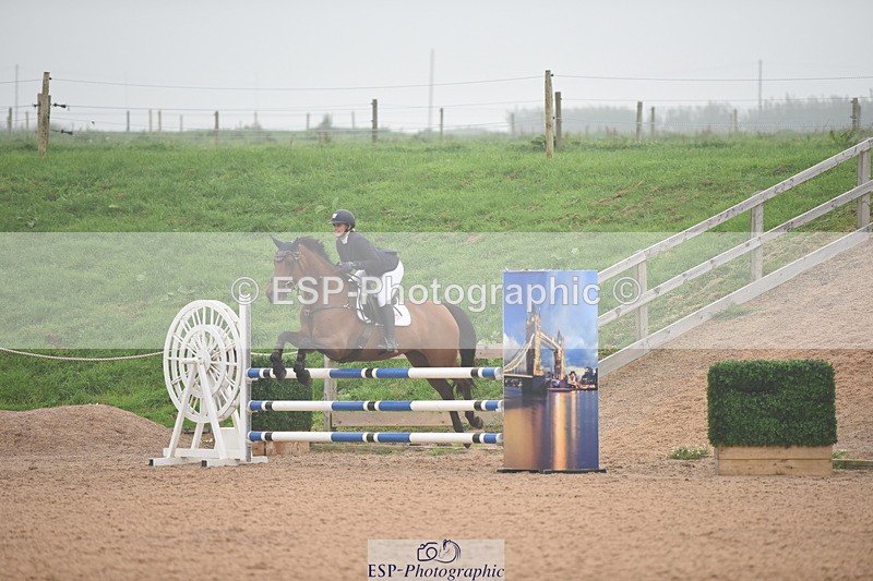 230916A-165346-05683 - Cls 19 Snr 1.10m Derby