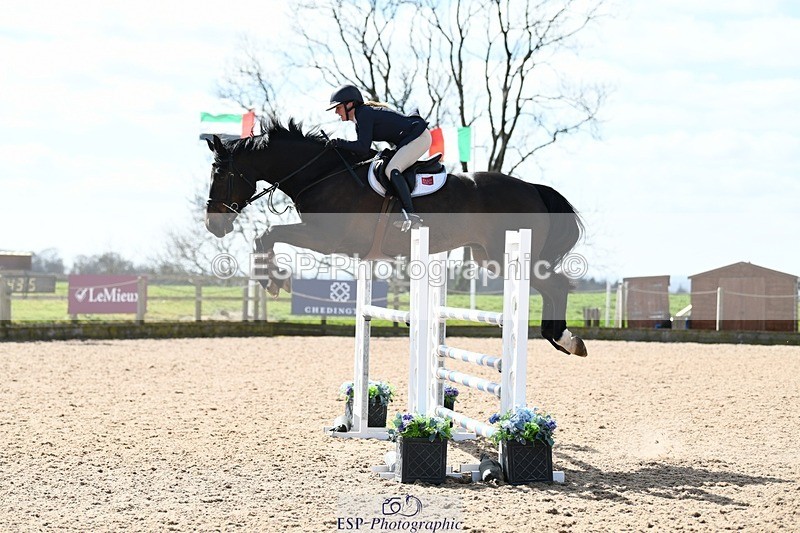 250328-124047-01025 - Cls 3 Snr Foxhunter