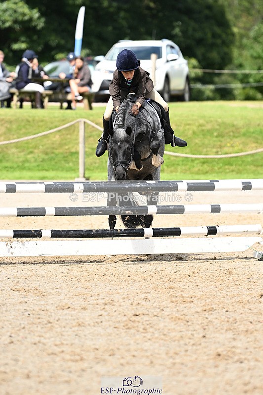 240824X-125542-25669 - 70cm Jump Off