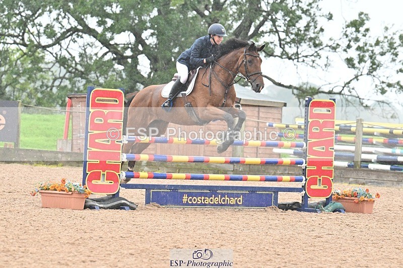 251003-123510-00765 - Cls 2 Newcomers and 1.10m