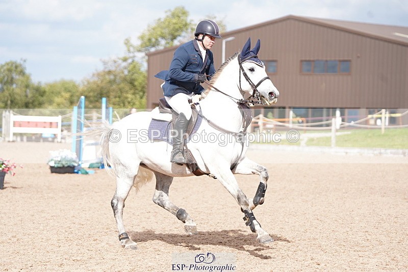 241005A-113608-04583 - SAT Cls 9 Snr Discovery &1m Open