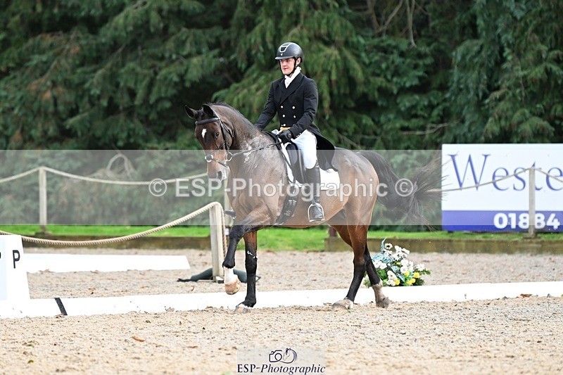 231019-164333-05404 - 071-BALLYVOGUE.OLYMPIC.VIEW-Duncan.Morgan-DR