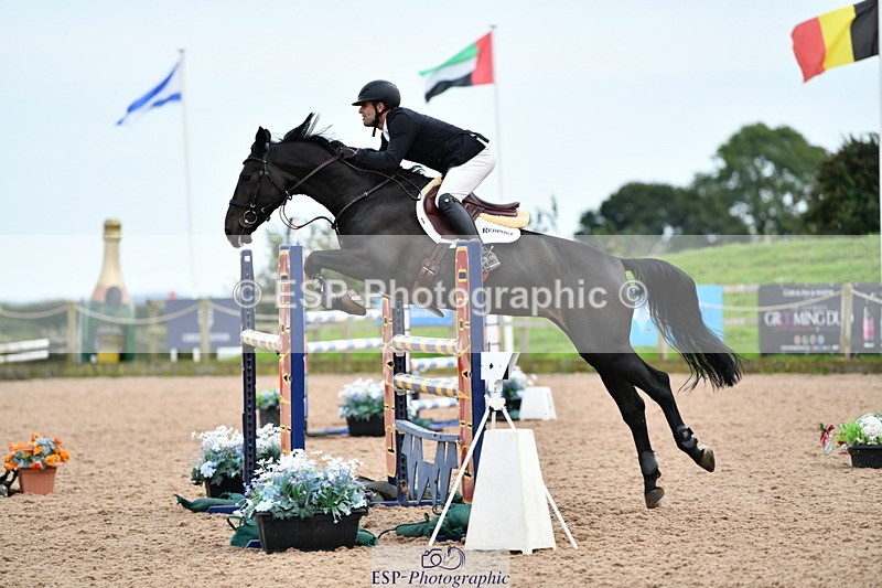 240915A-165526-11145 - Cls 30 Snr Foxhunter