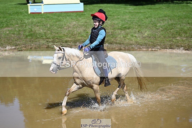 240728B-112104-00904 - Theo's Group XC