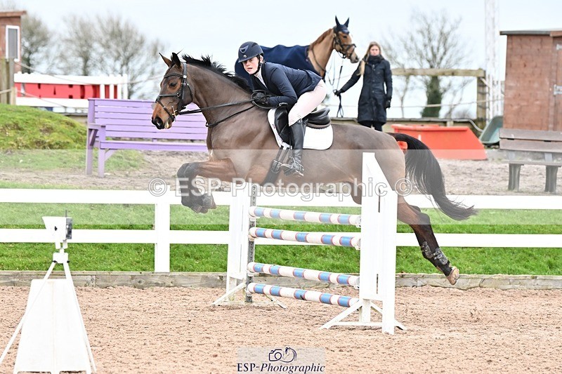 250112-130508-01368 - Cls 20 Newcomers and 1.10m Open