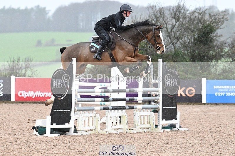 251205-123439-00498 - Cls 7 Snr Newcomers and 1.10m
