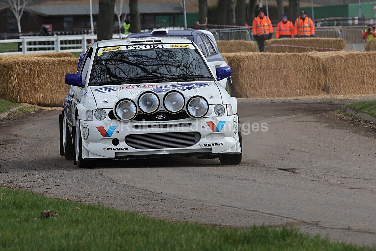 RETRO-64 - Race Retro