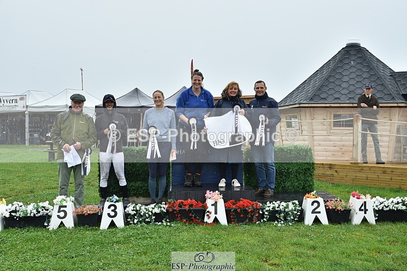 240901A-203350-11191 - 100 Presentation