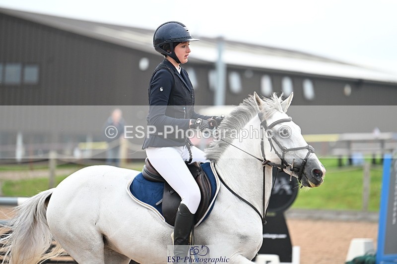 240907A-142323-02340 - Cls 4 Pony Big Team 95cm & 1.05m