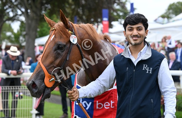 230825-020 King Of Cities - Race 1 1.50pm Sky Bet Strensall Stakes
