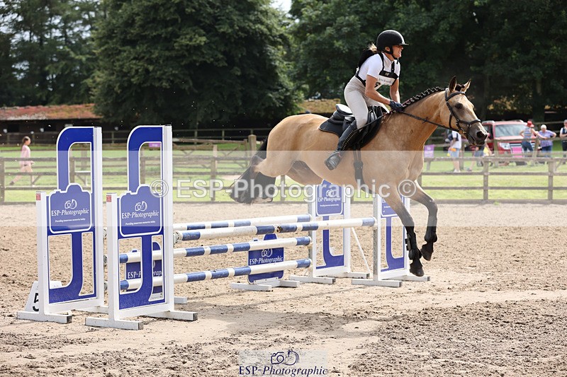 240804-152036-16419 - 619-Fiona_Lewis-BALLYANNY_BUTTONS