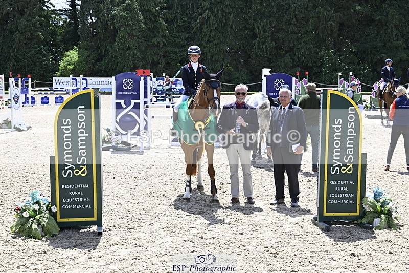 250525A-131706-17621 - Presentations Section B CCI 3 Star Long