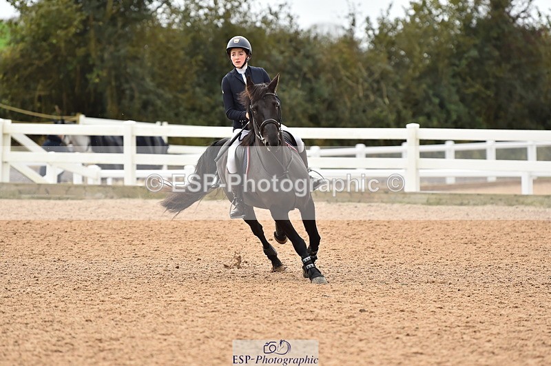 231028A-121356-01065 - Cls 3 Discovery & 90cm Open