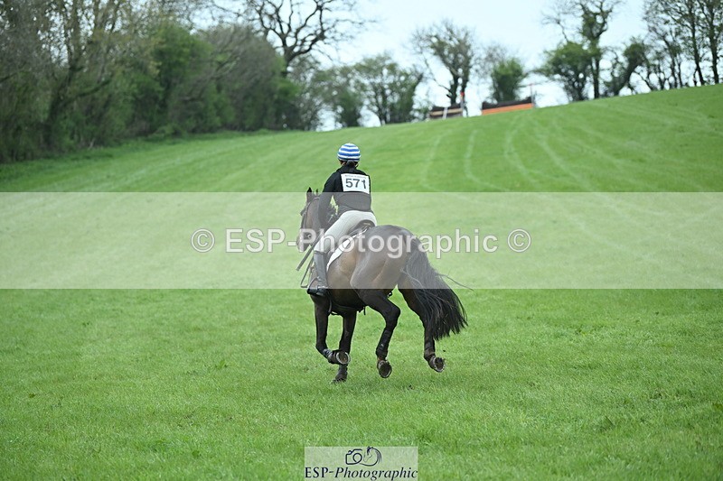 250419-110939-08759 - 571-Daisy.Waldock-BALLYHICKEY.MASIE