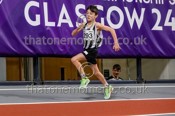 AgeInd25SUN-913539 - Track Male