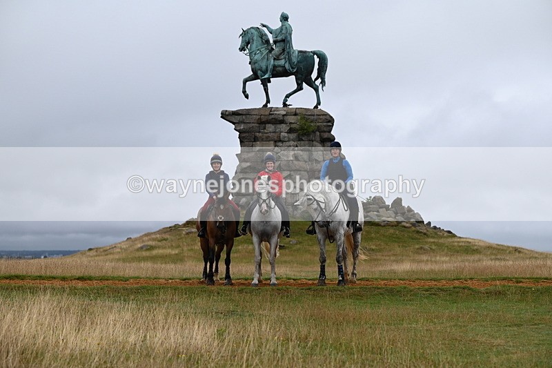 DSC_2339 - Time at Statue 12:34 to 12:56