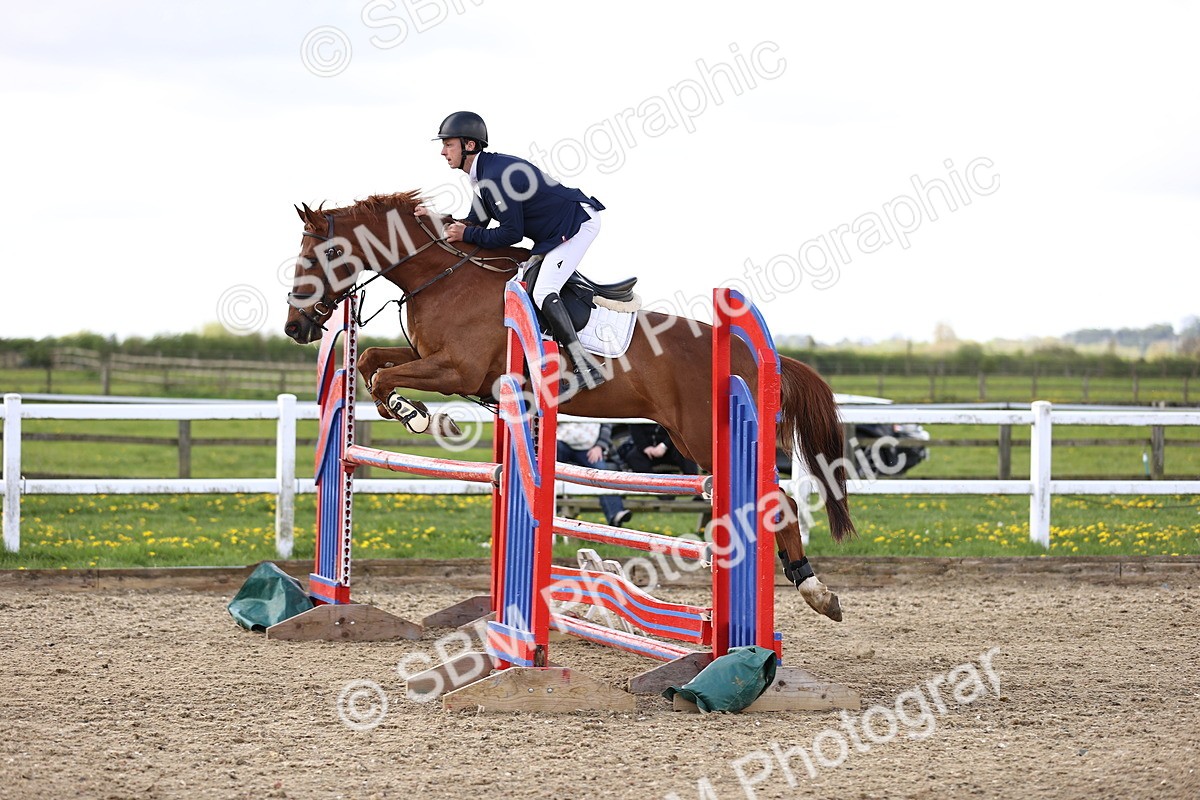SBM_003368 - Class 16 - Senior Discovery - 1.00m