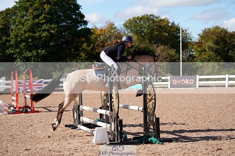 250921-113508-02737 - Cls 21+22 Club and Schools 70cm