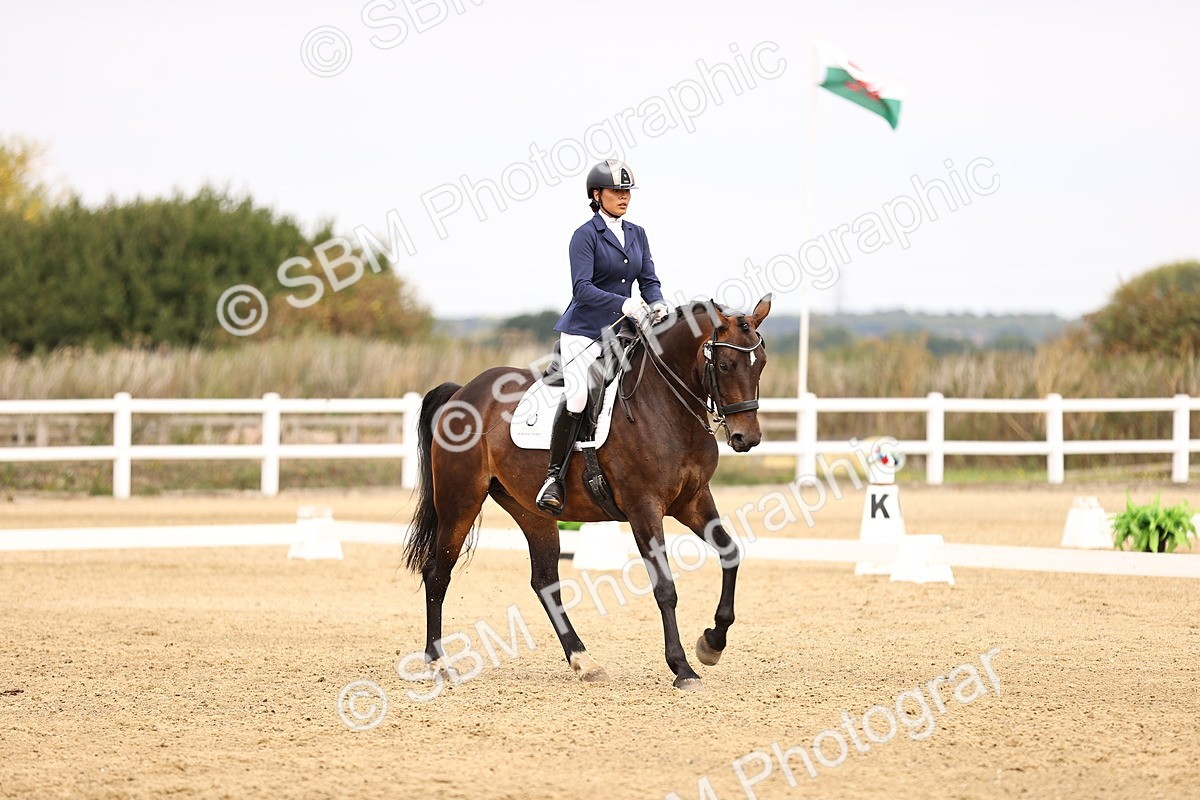 SBM_012832 - Class 2 - Advanced Medium 5 - 10.35-11.55