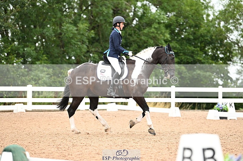 240815A-120347-00903 - 275-Alys.Matravers-Tiger.Mazariti