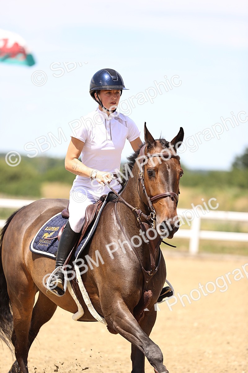 SBM_001217 - Class 16 - GFS Senior Newcomers 1.25m